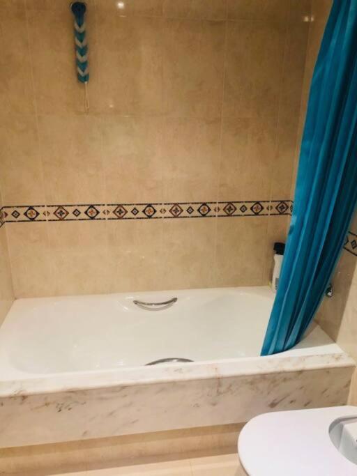 Ferienwohnung Piso Moderno Sarria Exterior foto